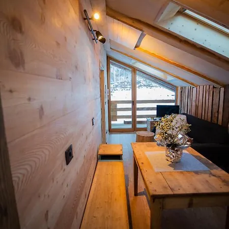 Laerchenwirt Dolomites Appartement San Nicolo di Comelico Buitenkant foto
